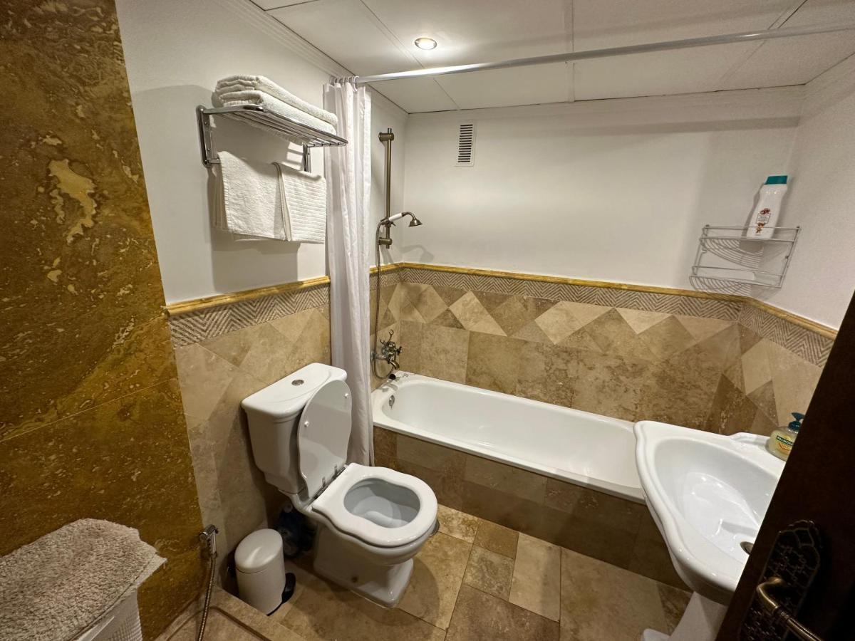 Apartamento En El Centro A Dos Minutos De La Playa Fuengirola Exterior foto